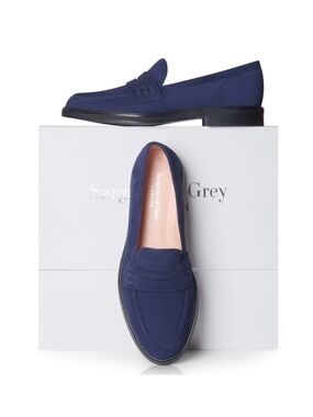 Sargasso and Grey Navy Suede Penny Loafers in size 9 wide (40)